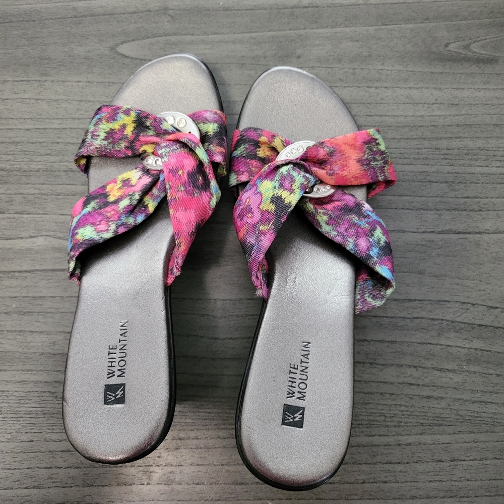 Size 9 fun wedges